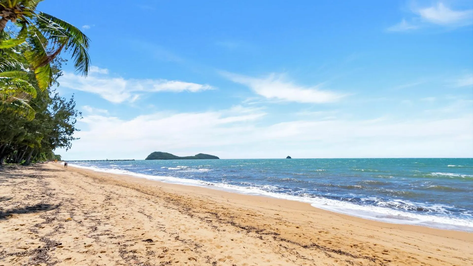 Seascape Solace - Breezy Waterfront Bliss Palm Cove Apartament